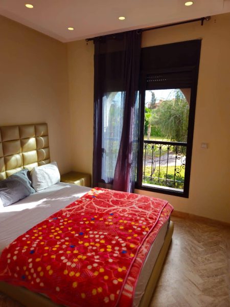 Chambre à coucher d'un appartement à louer à Marrakech