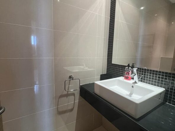 Salle de bain d'un appartement à vendre à Marrakech