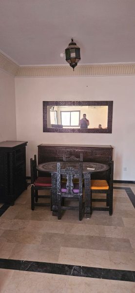 Salle à mange d'un appartement à louer à Marrakech